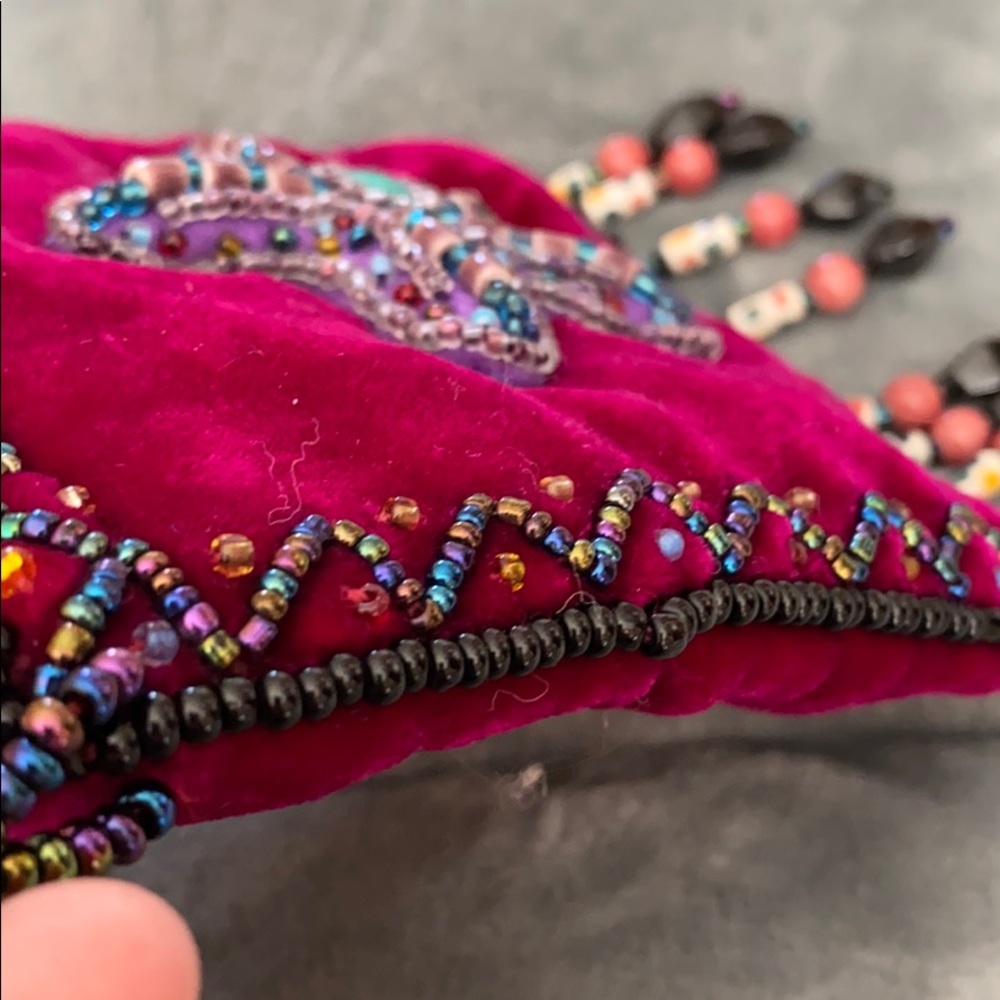 Velvet beaded small crossbody purse - Picture 5 of 6